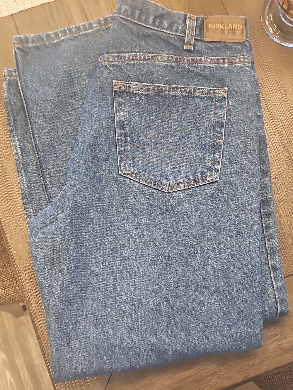 Kirkland Signature Men's Classic Blue Relaxed Jeans